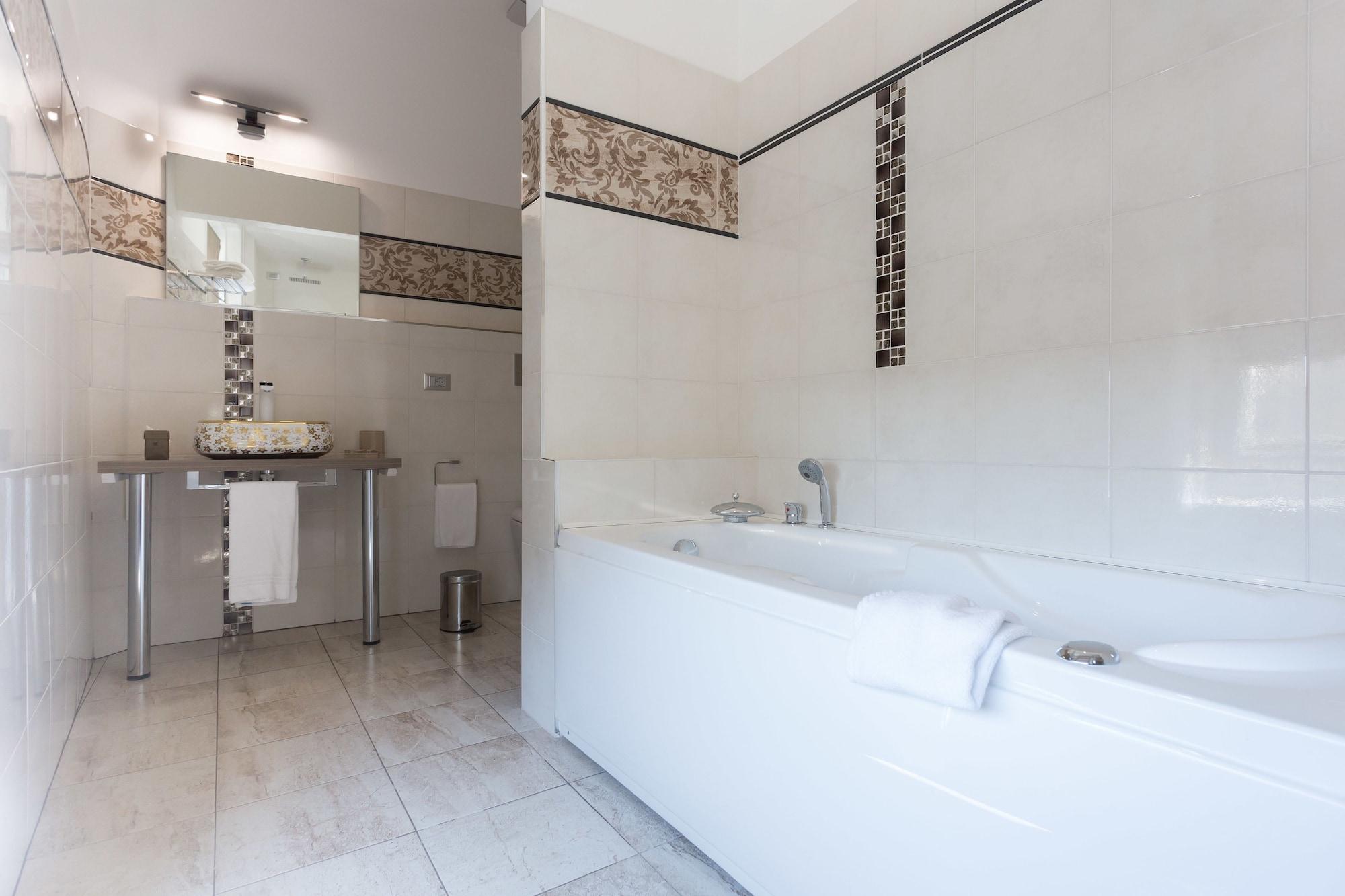 Durini Apartahotel 2*